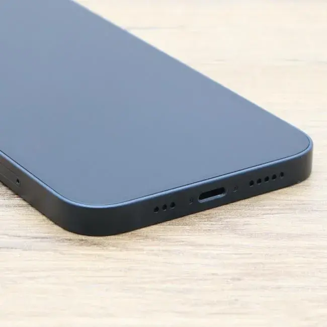 Apple iPhone 13 de 128 GB y 6,1 pulgadas, color medianoche, clase A (3).webp