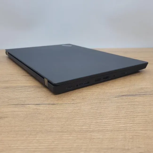 ThinkPad T495 AMD RYZEN 5 PRO 3500U 8GB 256GB NVMe 14_ FHD portátil Windows 11 Clase A (2).webp