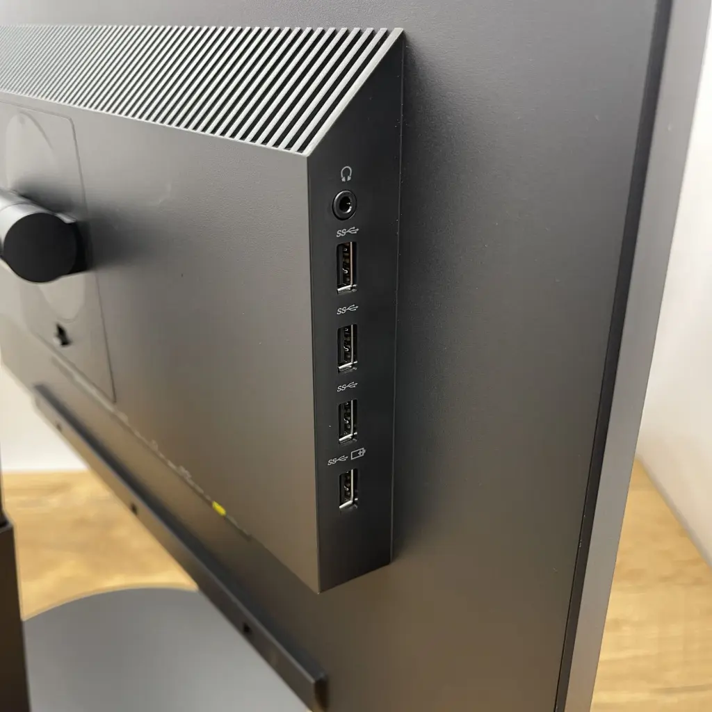 Monitor LED IPS WUXGA ThinkVision T25D de 25_ con resolución 1920 x 1200, clase A.webp