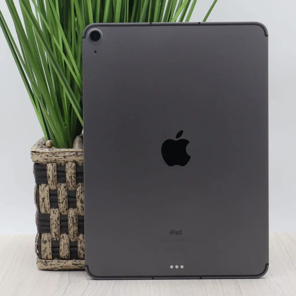 Tableta Apple iPad Air 4 64 GB gris espacial de 10,9_ + Celular Clase A (13).webp