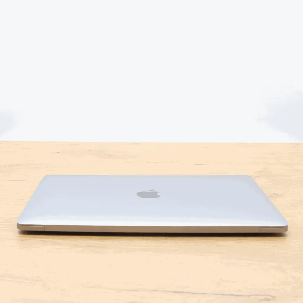 Portátil Apple Macbook Pro 2020 A2289 i5-8257U 8 GB RAM 512 GB SSD 13,3_ Clase B (5).webp