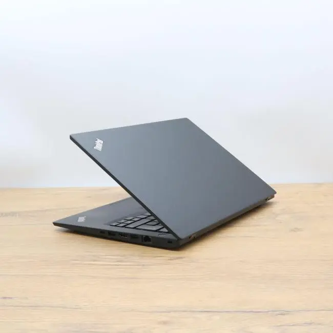 Portátil Lenovo ThinkPad T470s i5-6300U con 8 GB de RAM, 256 GB de SSD, pantalla FHD de 14 pulgada (3).webp
