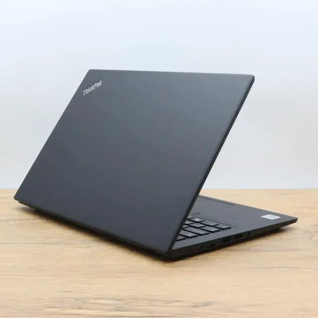 Lenovo X13 (2).webp