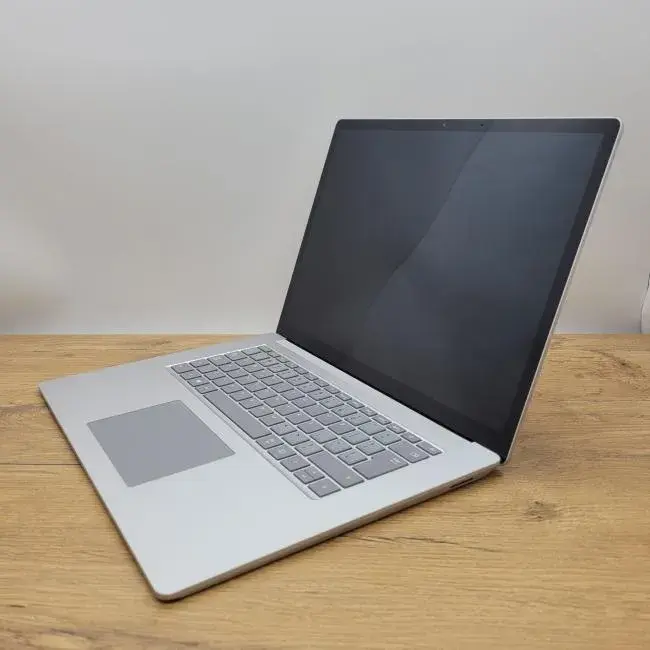 Microsoft Surface 3_ (4).webp