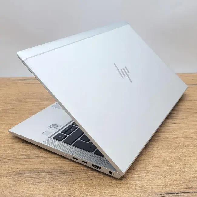 HP EliteBook 830 G7_ (1).webp