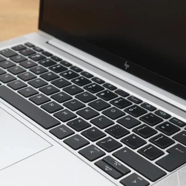 HP EliteBook 830 G7_ (4).webp
