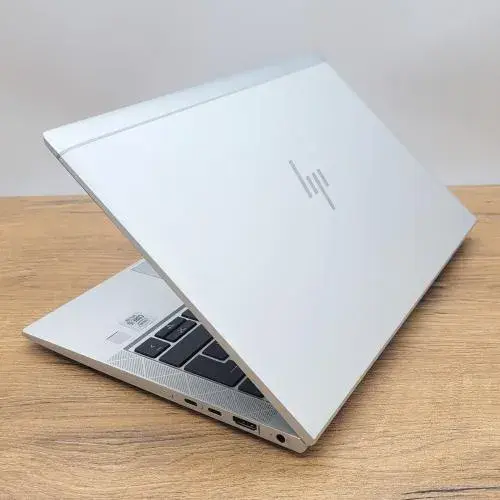 HP EliteBook 830 G7_ (5).webp