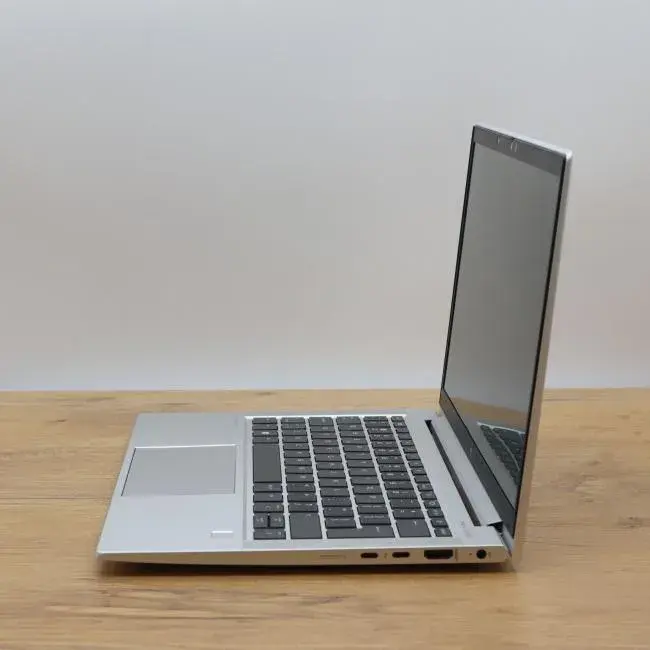 HP EliteBook 830 G7_ (3).webp