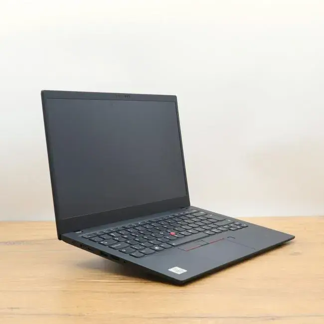 Lenovo Thinkpad X1 Carbon_ (1).webp